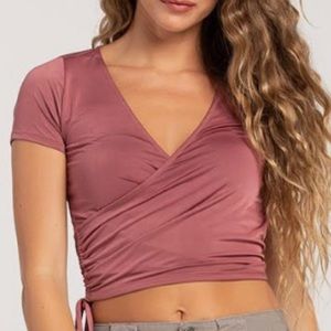 RSQ NWT Women’s Rose Surplus Top Size Medium
